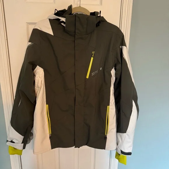 Spyder Men's Black and White Ski Jacket - Picture 2 of 12